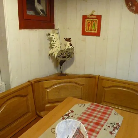 Au Brochet كولمار